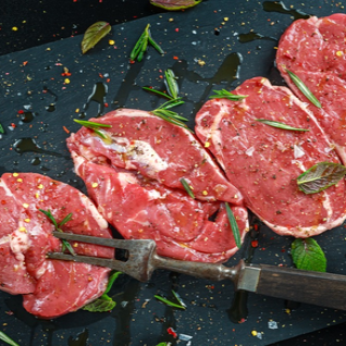 PASTURE RAISED LAMB, SLICED SHOULDER